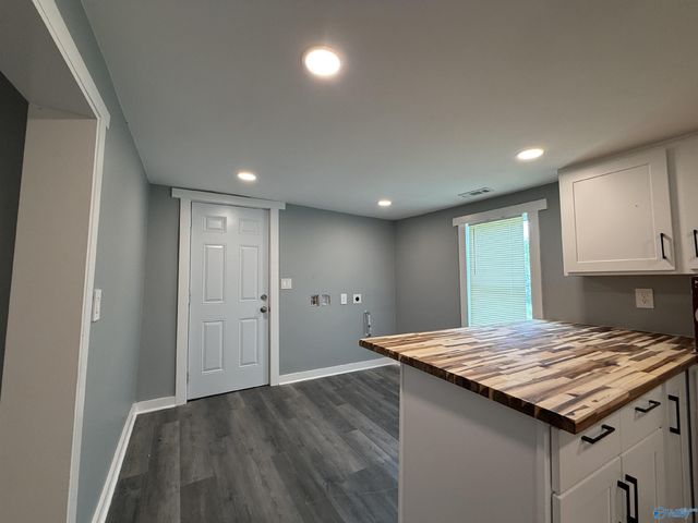 23391 Mooresville Road, Athens, AL 35613