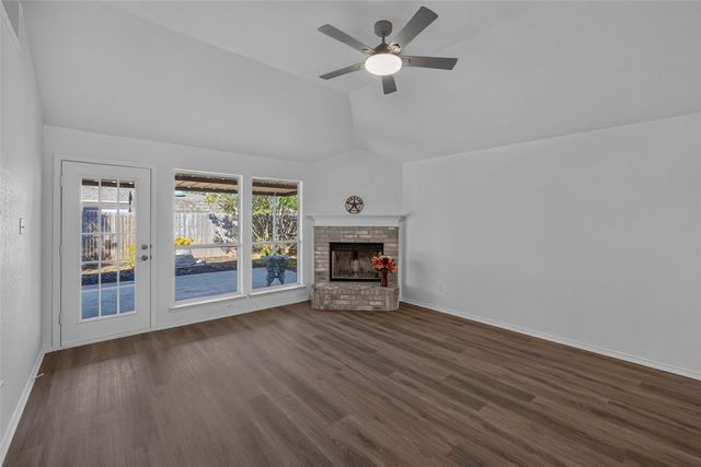 2412 Concina Way, Fort Worth, TX 76108
