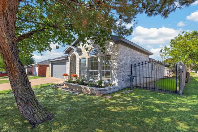 2412 Concina Way, Fort Worth, TX 76108