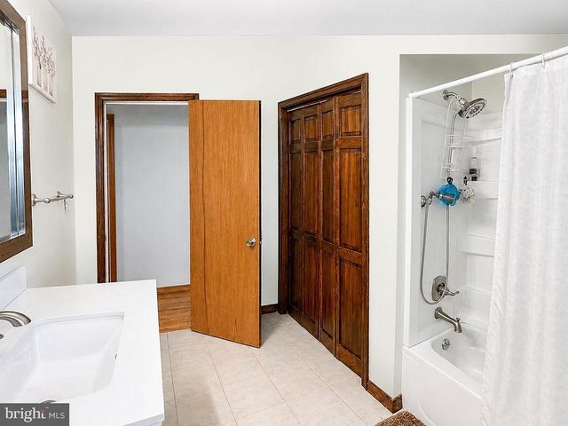 57 DAWSON DR, Bridgeton, NJ 08302