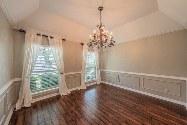 1413 Wedglea Court, Bedford, TX 76021