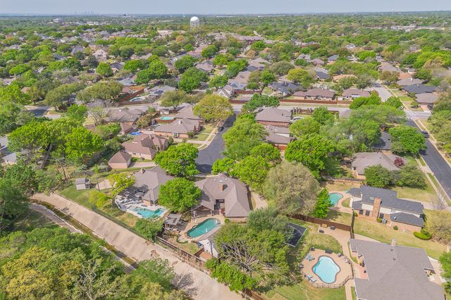 1413 Wedglea Court, Bedford, TX 76021