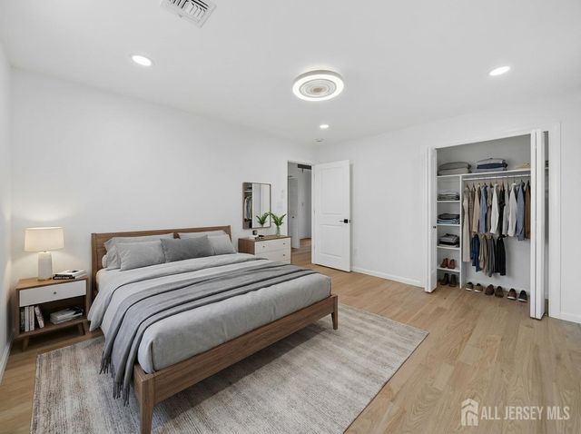 66 Henry Street, Port Reading, NJ 07064