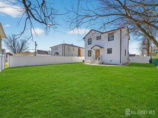 66 Henry Street, Port Reading, NJ 07064