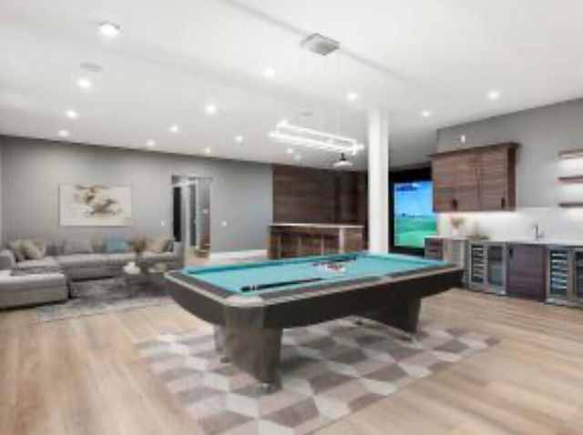 52451 Caddy Lane, South Lyon, MI 48178