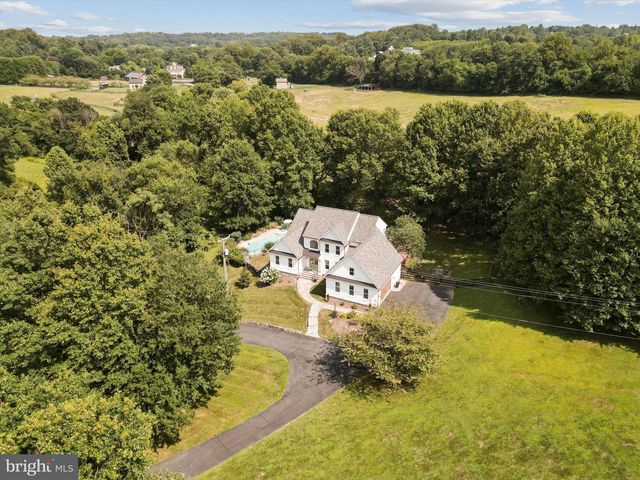 39657 GOLDEN SPRINGS CT, Hamilton, VA 20158