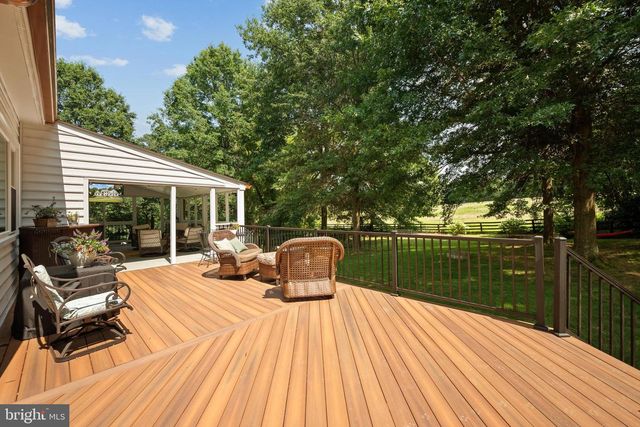 39657 GOLDEN SPRINGS CT, Hamilton, VA 20158