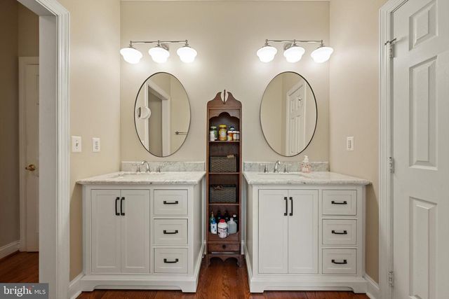 39657 GOLDEN SPRINGS CT, Hamilton, VA 20158