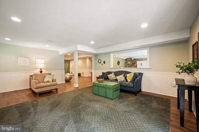 39657 GOLDEN SPRINGS CT, Hamilton, VA 20158