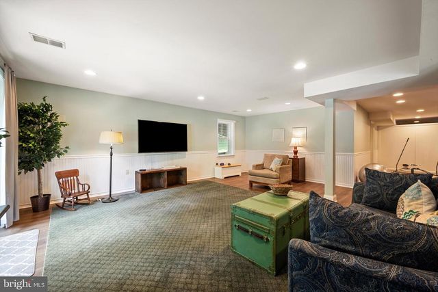 39657 GOLDEN SPRINGS CT, Hamilton, VA 20158