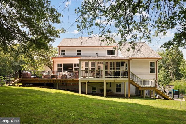 39657 GOLDEN SPRINGS CT, Hamilton, VA 20158