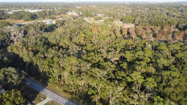 210 FIELDS ROAD, Lakeland, FL 33801