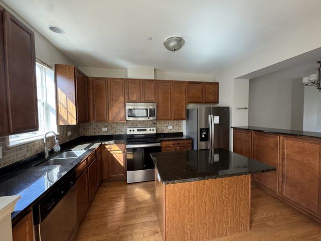 1238 Evergreen Avenue, Des Plaines, IL 60016