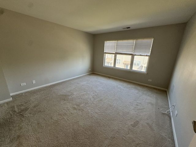 1238 Evergreen Avenue, Des Plaines, IL 60016