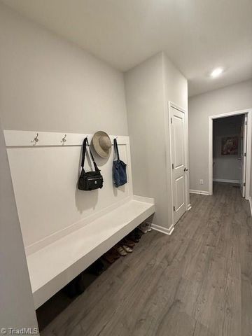 648 Meadowlark Drive, Winston-salem, NC 27106