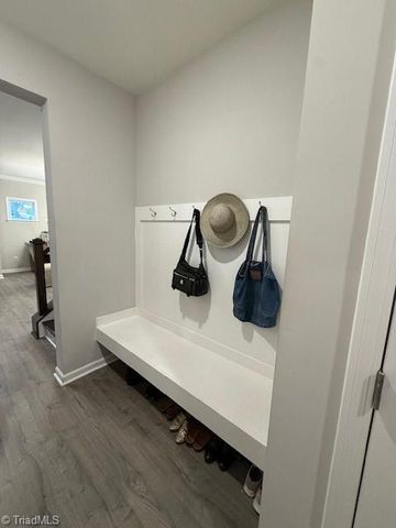 648 Meadowlark Drive, Winston-salem, NC 27106