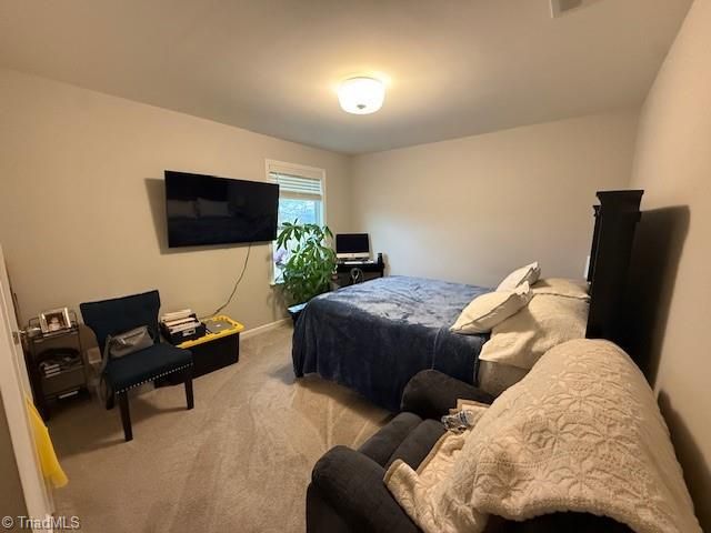 648 Meadowlark Drive, Winston-salem, NC 27106