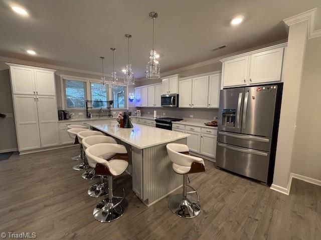 648 Meadowlark Drive, Winston-salem, NC 27106