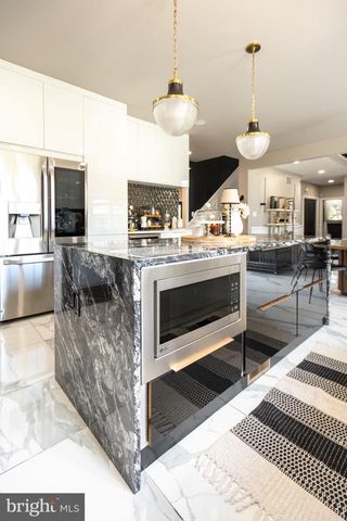 710 NICOLE DR, Mickleton, NJ 08056