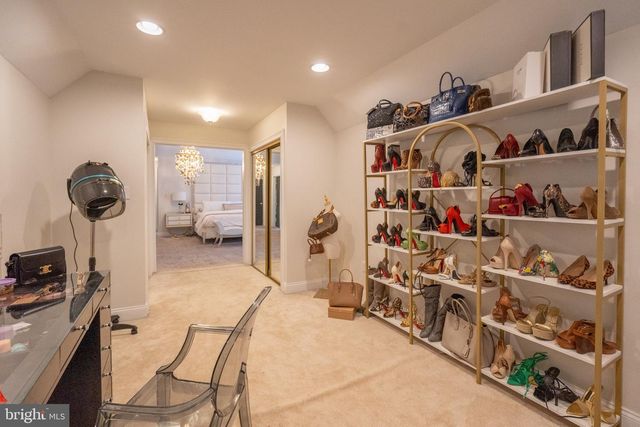 710 NICOLE DR, Mickleton, NJ 08056