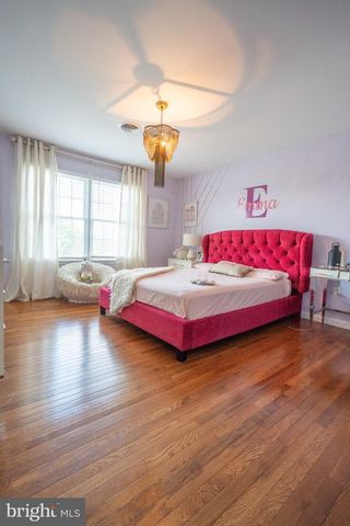 710 NICOLE DR, Mickleton, NJ 08056