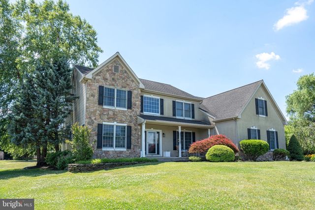 710 NICOLE DR, Mickleton, NJ 08056