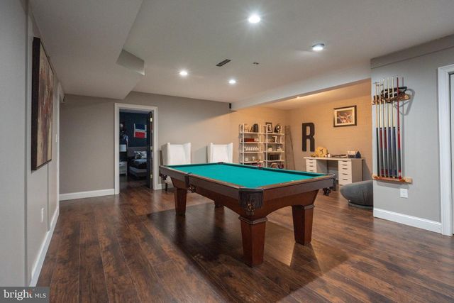 710 NICOLE DR, Mickleton, NJ 08056