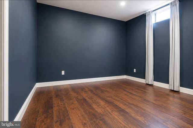 710 NICOLE DR, Mickleton, NJ 08056