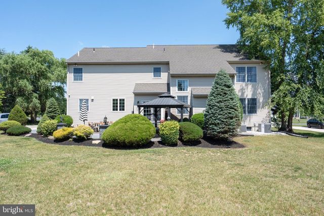 710 NICOLE DR, Mickleton, NJ 08056
