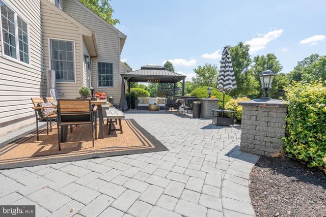 710 NICOLE DR, Mickleton, NJ 08056