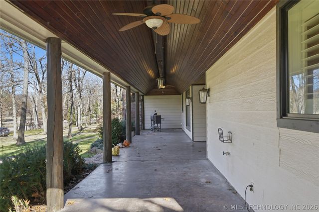 7215 S 26th West West Avenue, Tulsa, OK 74132