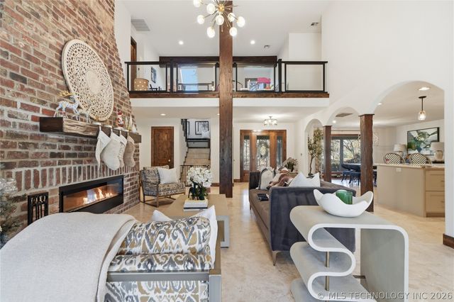 7215 S 26th West West Avenue, Tulsa, OK 74132