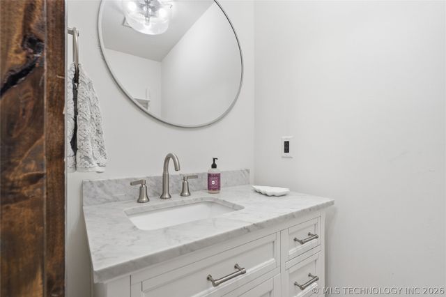 7215 S 26th West West Avenue, Tulsa, OK 74132