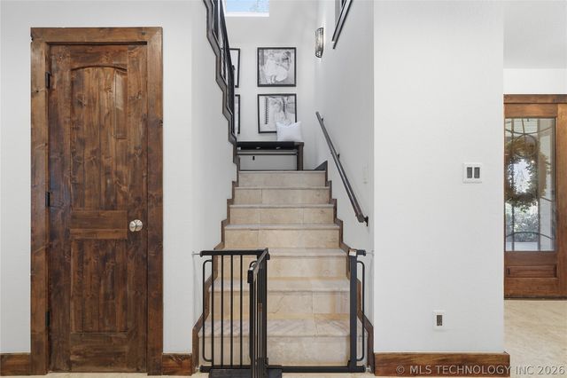 7215 S 26th West West Avenue, Tulsa, OK 74132