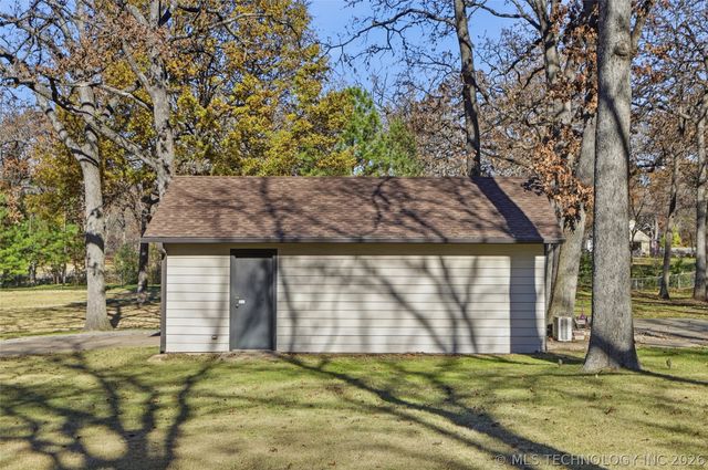 7215 S 26th West West Avenue, Tulsa, OK 74132