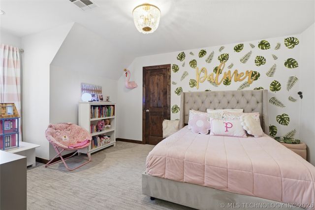 7215 S 26th West West Avenue, Tulsa, OK 74132