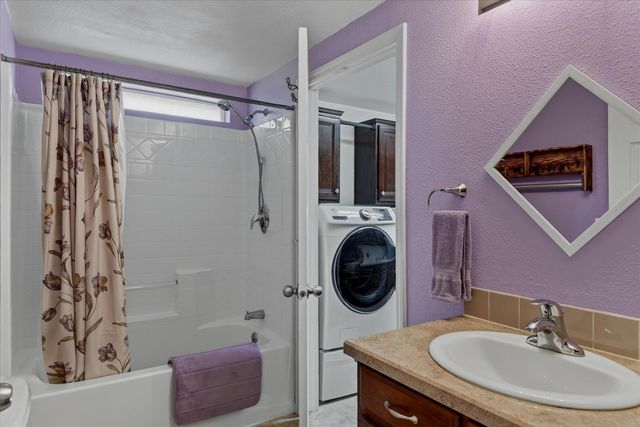52551 E Whispering Pines Loop, Reardan, WA 99029