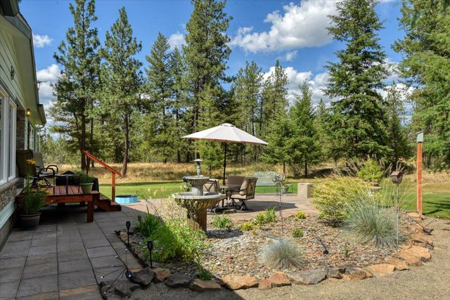 52551 E Whispering Pines Loop, Reardan, WA 99029