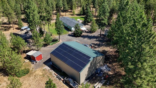 52551 E Whispering Pines Loop, Reardan, WA 99029
