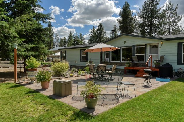 52551 E Whispering Pines Loop, Reardan, WA 99029