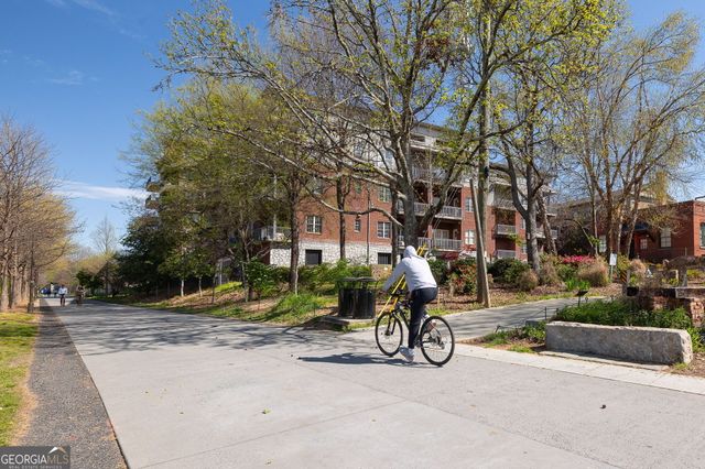 680 Greenwood Avenue NE 209, Atlanta, GA 30306
