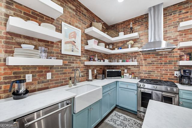 680 Greenwood Avenue NE 209, Atlanta, GA 30306