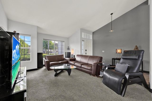 4964 Skyhawk Way, Oceanside, CA 92056