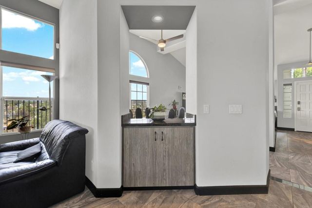 4964 Skyhawk Way, Oceanside, CA 92056