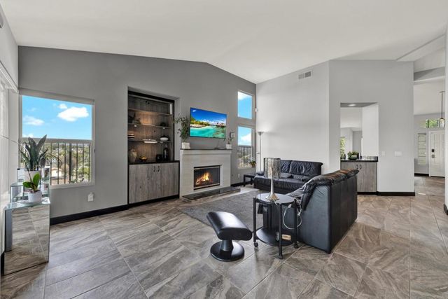 4964 Skyhawk Way, Oceanside, CA 92056