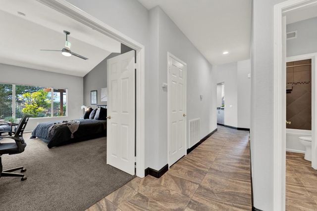 4964 Skyhawk Way, Oceanside, CA 92056