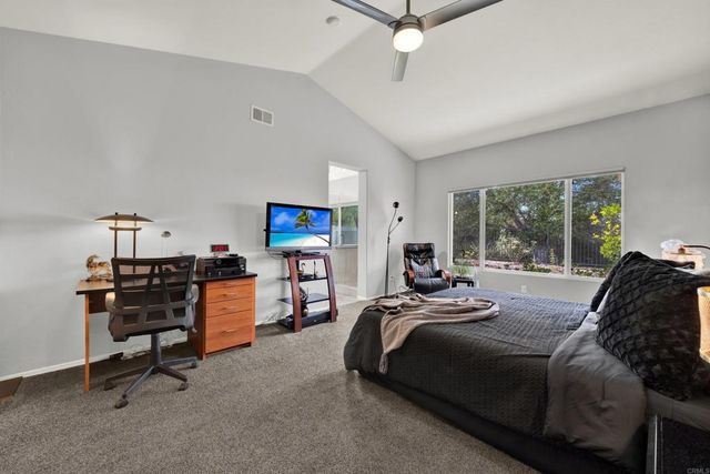 4964 Skyhawk Way, Oceanside, CA 92056