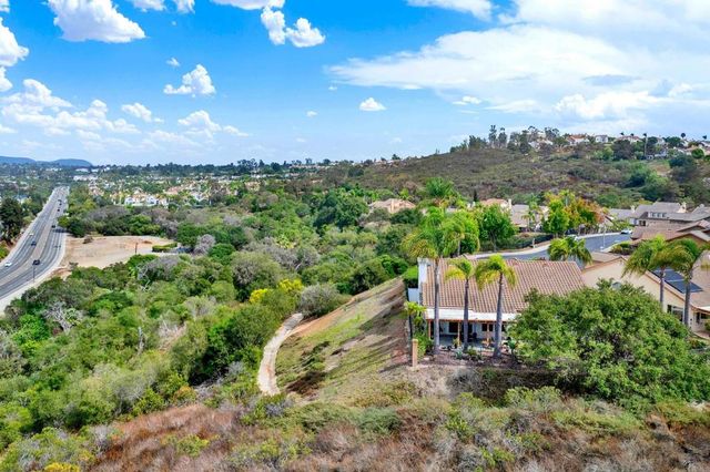 4964 Skyhawk Way, Oceanside, CA 92056