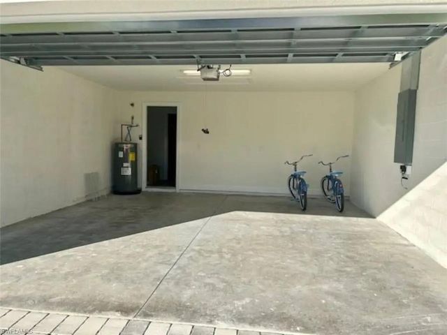 3462 NE 10th PL, Cape Coral, FL 33909