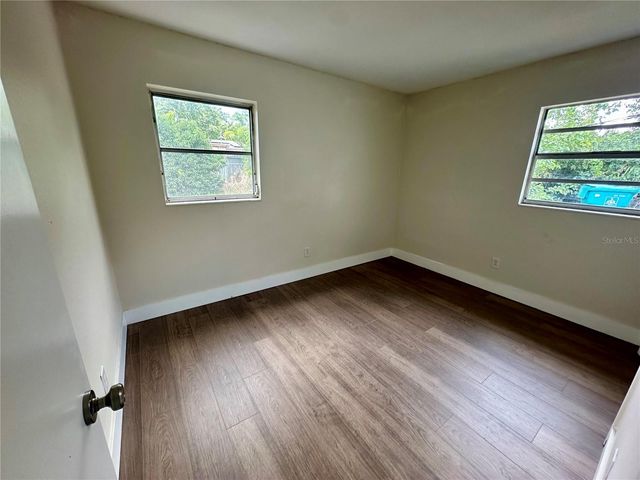 2146 AARON AVENUE, Orlando, FL 32811